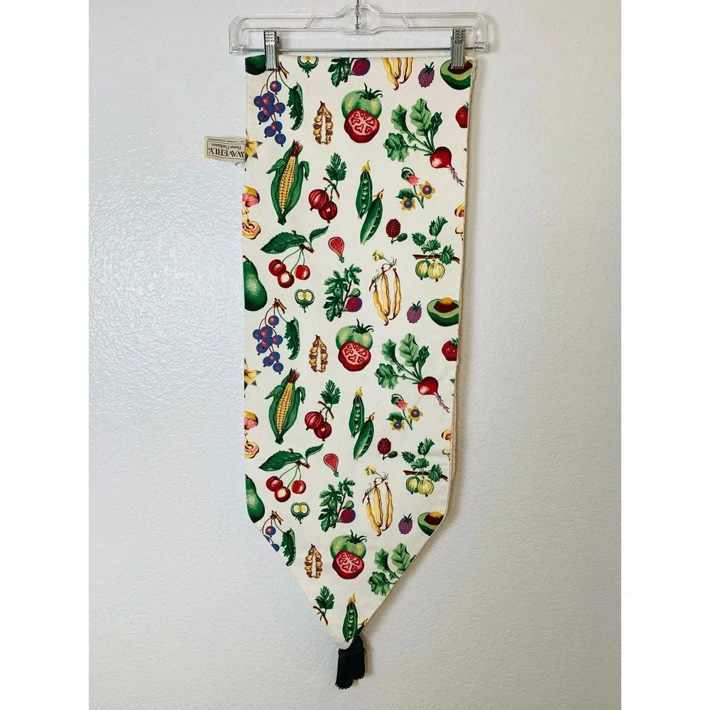 Waverly Table Runner 68